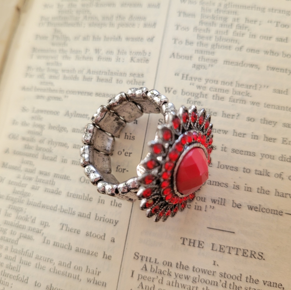 ModCloth red rhinestone ring - Picture 3 of 9